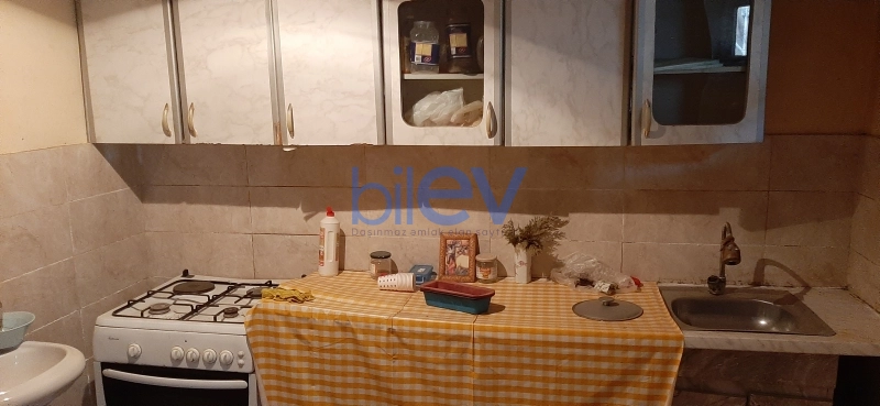 Satış 7 otaqlı Villa  300m², Bakı