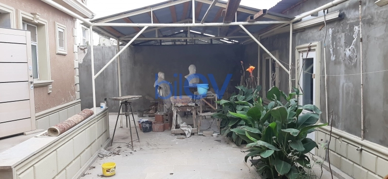 Satış 7 otaqlı Villa  300m², Bakı
