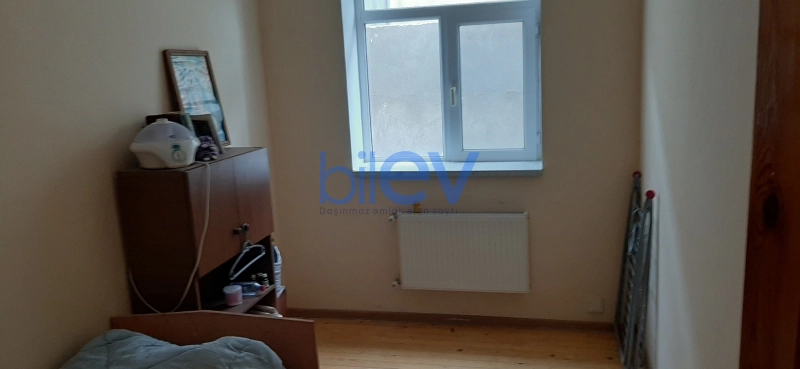 Satış 7 otaqlı Villa  300m², Bakı