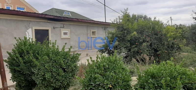 Satış 7 otaqlı Villa  300m², Bakı