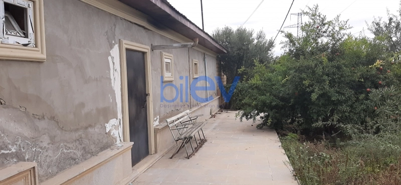 Satış 7 otaqlı Villa  300m², Bakı