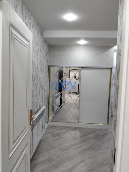 Satış 3 otaqlı Yeni Tikili bina evi  77m², Bakı