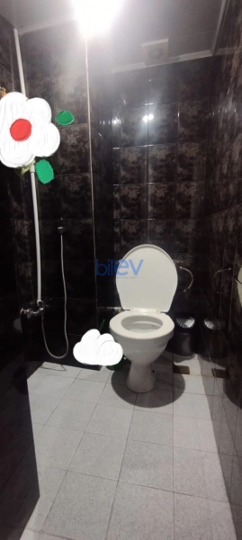 Satış 3 otaqlı Köhnə Tikili bina evi  56m², Bakı