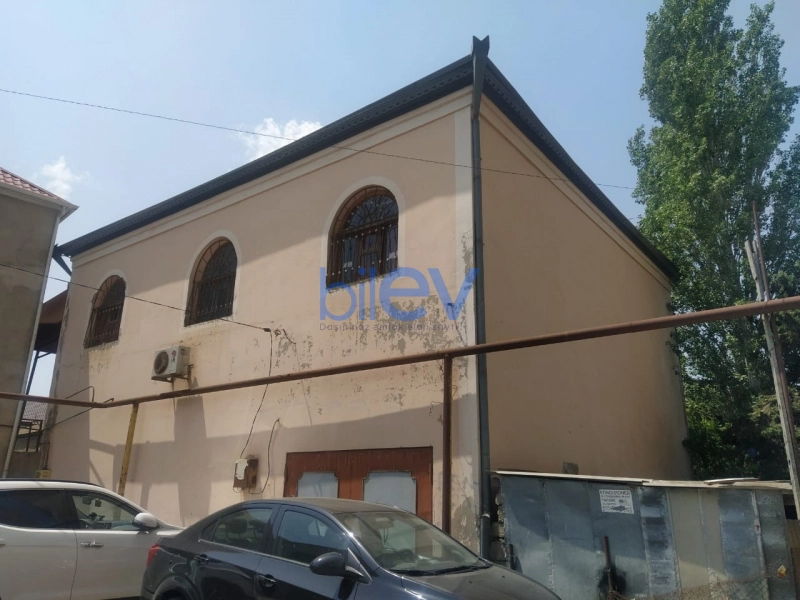 Satış 9 otaqlı Həyət evi  500m², Bakı