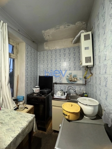 Satış 3 otaqlı Köhnə Tikili bina evi  63m², Bakı