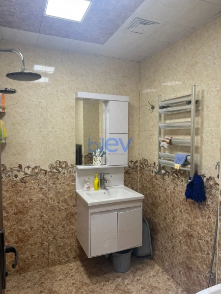 Satış 2 otaqlı Yeni Tikili bina evi  74m², Bakı