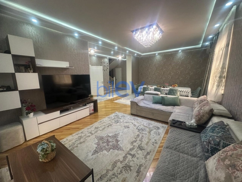 Satış 7 otaqlı Həyət evi  250m², Bakı
