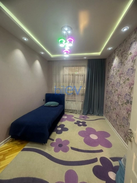 Satış 7 otaqlı Həyət evi  250m², Bakı