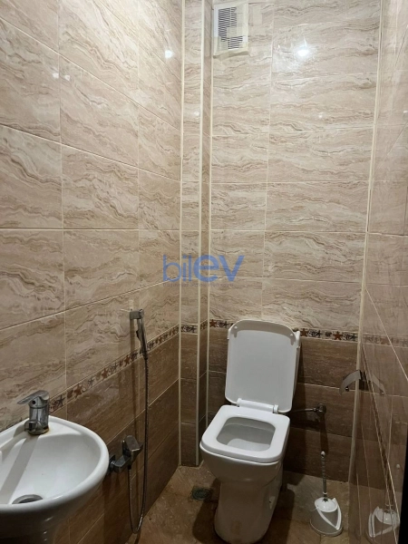Aylıq Kirayə 3 otaqlı Otaq yoldaşı  80m², Bakı