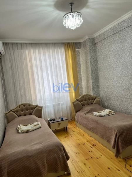 Satış 3 otaqlı Yeni Tikili bina evi  125m², Bakı