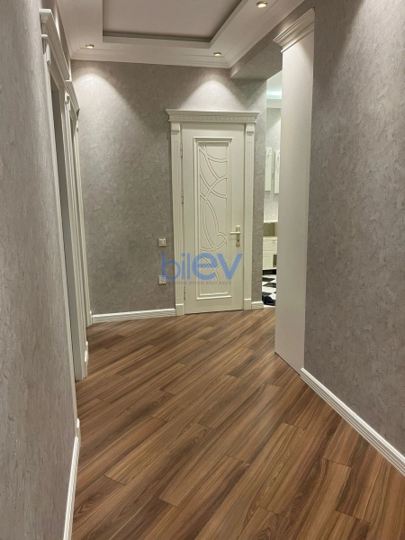 Satış 3 otaqlı Yeni Tikili bina evi  98m², Bakı