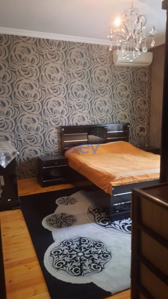 Satış 6 otaqlı Həyət evi  200m², Bakı