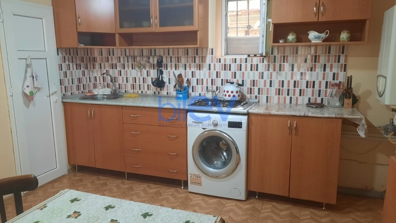 Satış 6 otaqlı Həyət evi  200m², Bakı