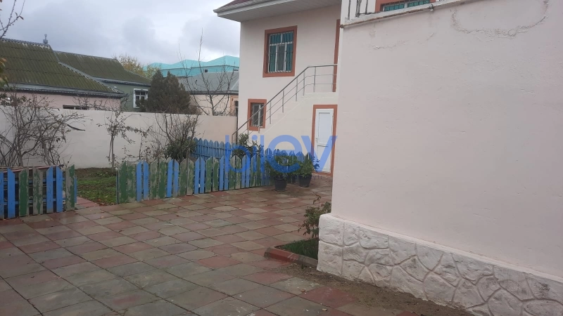 Satış 6 otaqlı Həyət evi  200m², Bakı