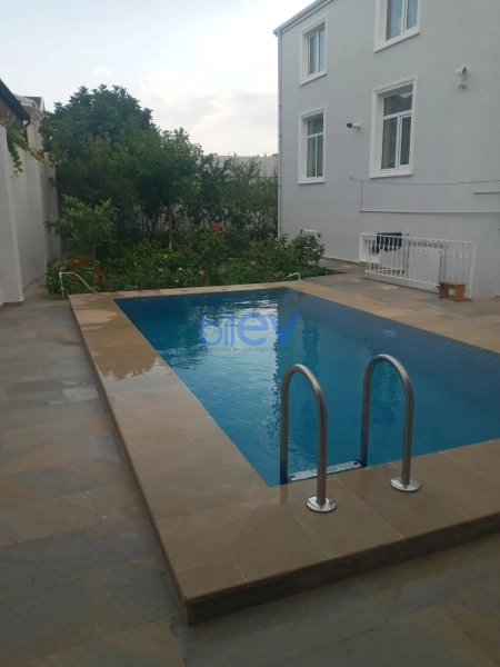 Satış 6 otaqlı Həyət evi  236m², Bakı
