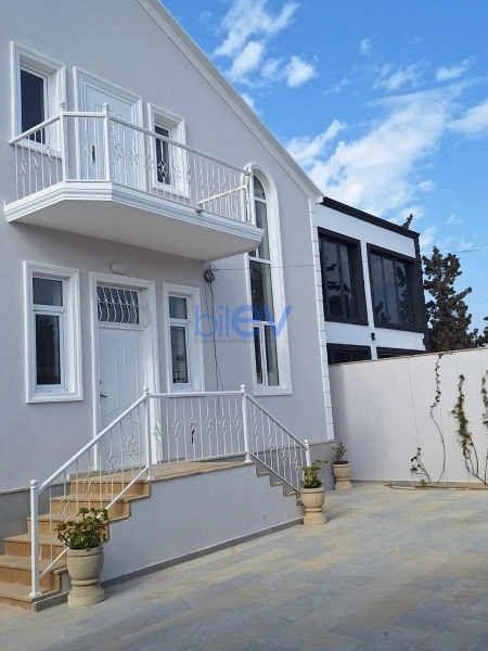 Satış 6 otaqlı Həyət evi  236m², Bakı