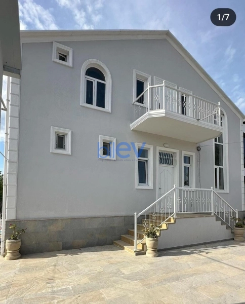 Satış 6 otaqlı Həyət evi  236m², Bakı