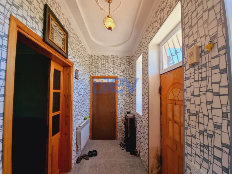 Satış 3 otaqlı Həyət evi  236m², Bakı