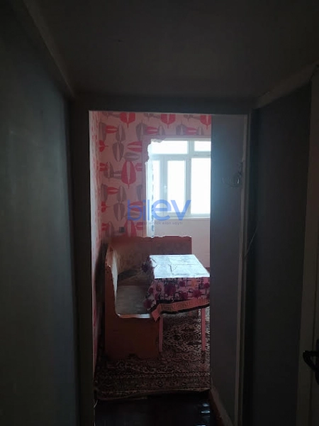Satış 1 otaqlı Köhnə Tikili bina evi  m², Bakı