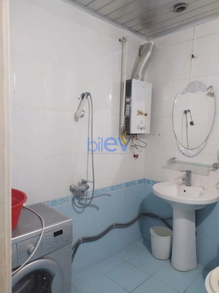 Satış 1 otaqlı Köhnə Tikili bina evi  m², Bakı