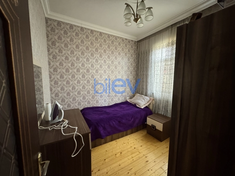 Satış 9 otaqlı Həyət evi  240m², Bakı