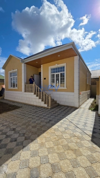 Satış 4 otaqlı Həyət evi  100m², Bakı