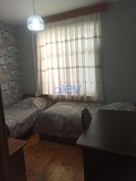 Satış 2 otaqlı Köhnə Tikili bina evi  58m², Bakı