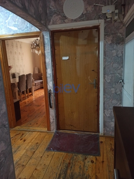 Satış 2 otaqlı Köhnə Tikili bina evi  58m², Bakı