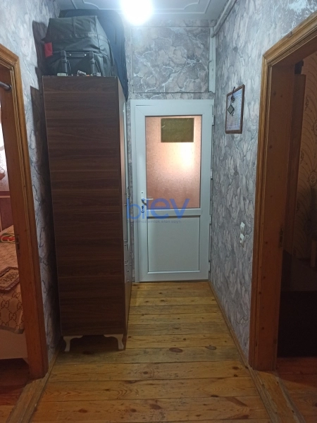 Satış 2 otaqlı Köhnə Tikili bina evi  58m², Bakı