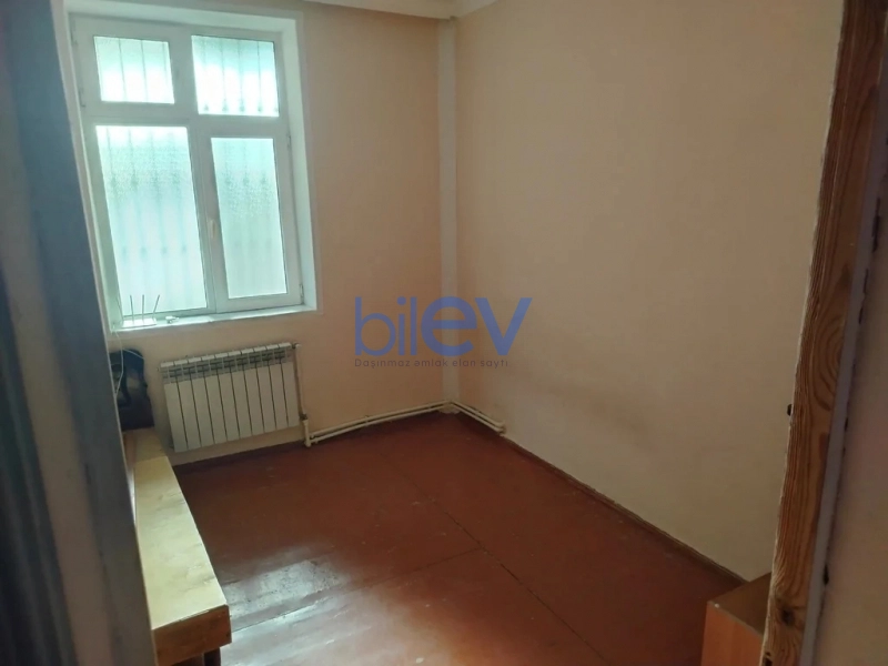 Satış 3 otaqlı Köhnə Tikili bina evi  60m², Sumqayıt