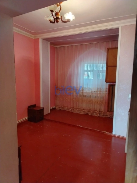 Satış 3 otaqlı Köhnə Tikili bina evi  60m², Sumqayıt