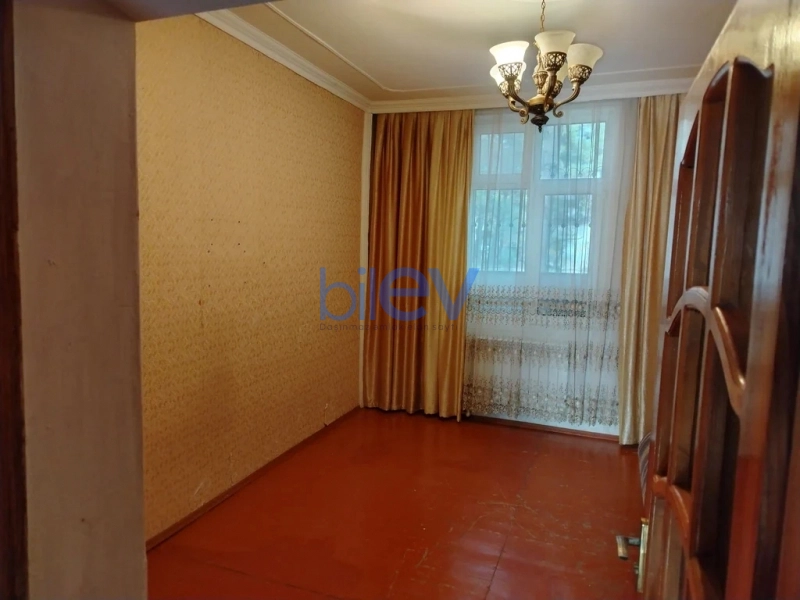 Satış 3 otaqlı Köhnə Tikili bina evi  60m², Sumqayıt