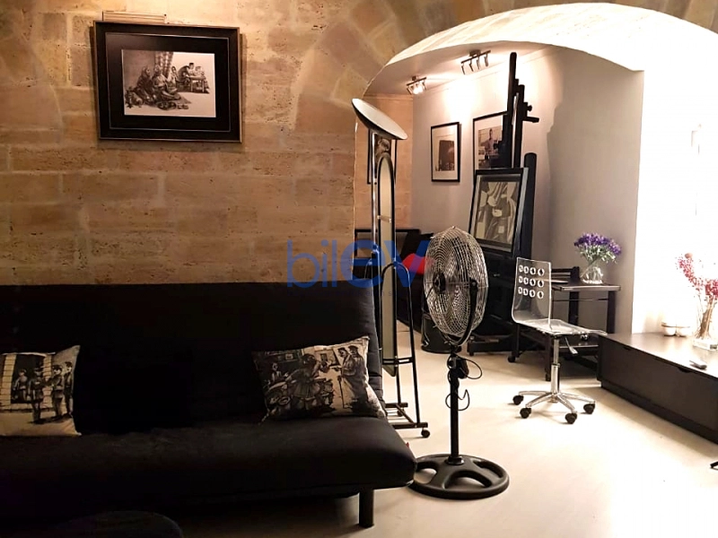 Satış  otaqlı Obyekt  93m², Bakı