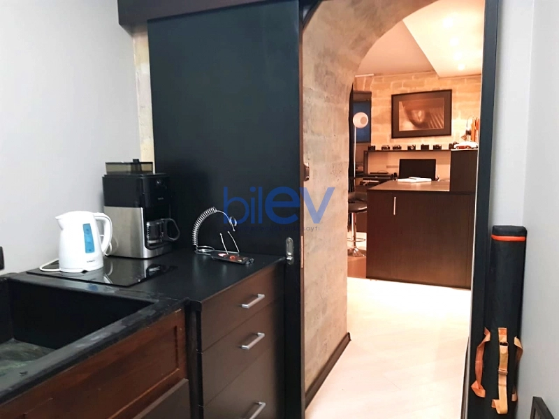 Satış  otaqlı Obyekt  93m², Bakı