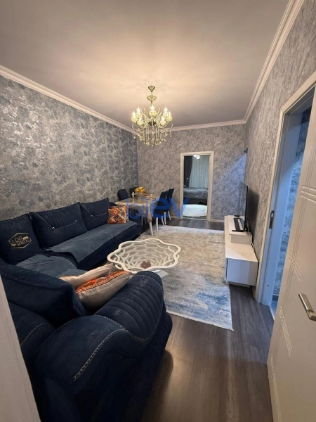 Satış 3 otaqlı Köhnə Tikili bina evi  65m², Bakı