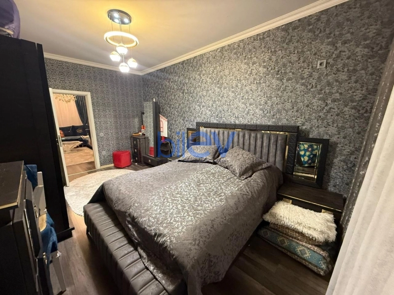 Satış 3 otaqlı Köhnə Tikili bina evi  65m², Bakı
