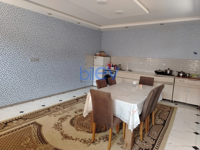 Satış 5 otaqlı Həyət evi  200m², Bakı