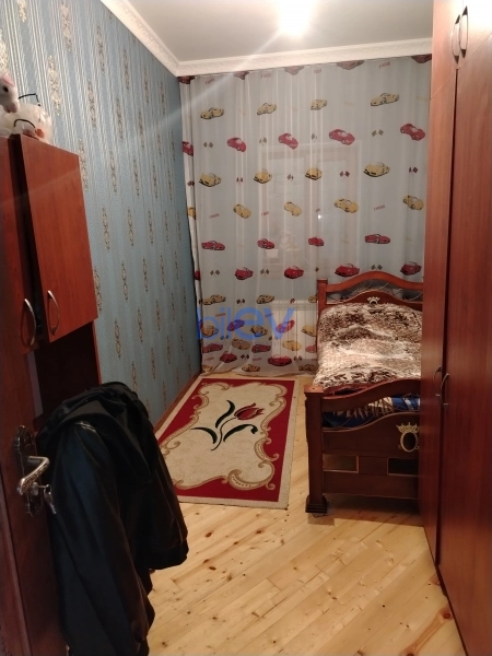 Satış 5 otaqlı Həyət evi  200m², Bakı