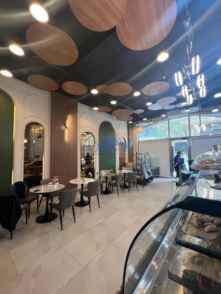 Satış 2 otaqlı Obyekt  135m², Bakı