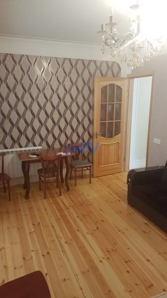 Satış 1 otaqlı Köhnə Tikili bina evi  40m², Bakı