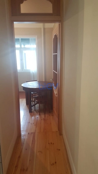 Satış 1 otaqlı Köhnə Tikili bina evi  40m², Bakı