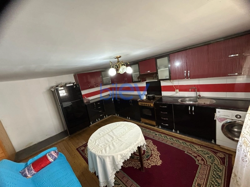 Satış 7 otaqlı Köhnə Tikili bina evi  750m², Sumqayıt