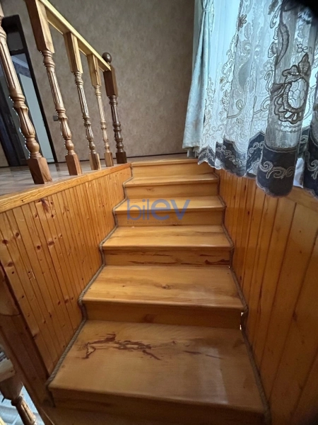 Satış 7 otaqlı Köhnə Tikili bina evi  750m², Sumqayıt
