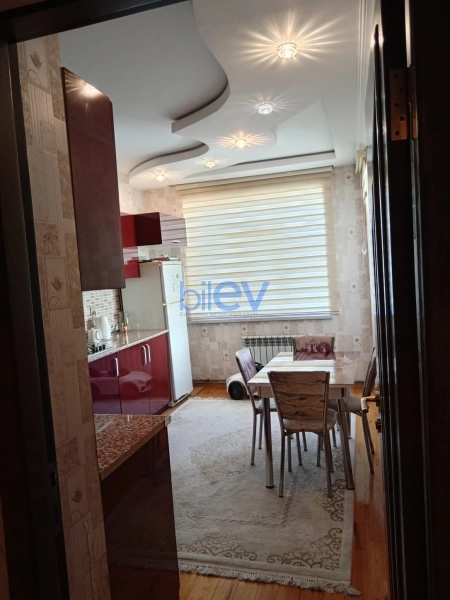 Satış 2 otaqlı Yeni Tikili bina evi  70m², Bakı