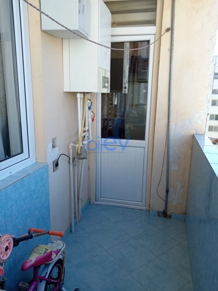 Satış 2 otaqlı Yeni Tikili bina evi  70m², Bakı