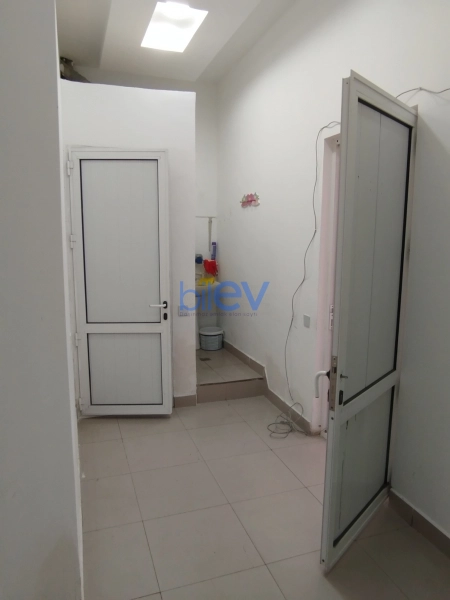 Aylıq Kirayə 2 otaqlı Obyekt  70m², Bakı