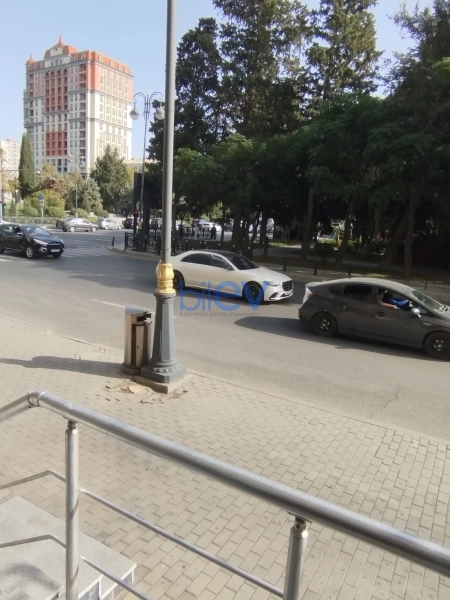 Aylıq Kirayə 2 otaqlı Obyekt  70m², Bakı