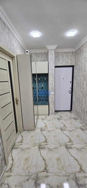 Satış 5 otaqlı Köhnə Tikili bina evi  107m², Xırdalan