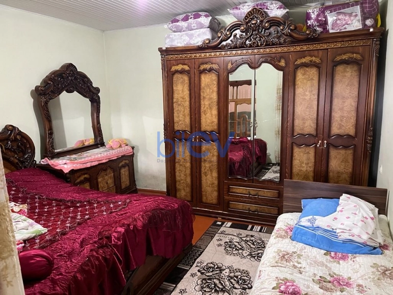 Aylıq Kirayə 12 otaqlı Həyət evi  200m², Şəki