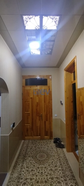 Satış 7 otaqlı Həyət evi  218m², Şəki